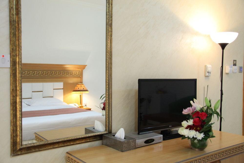 Flamingo Hotel Apartments Abu Dhabi Bagian luar foto