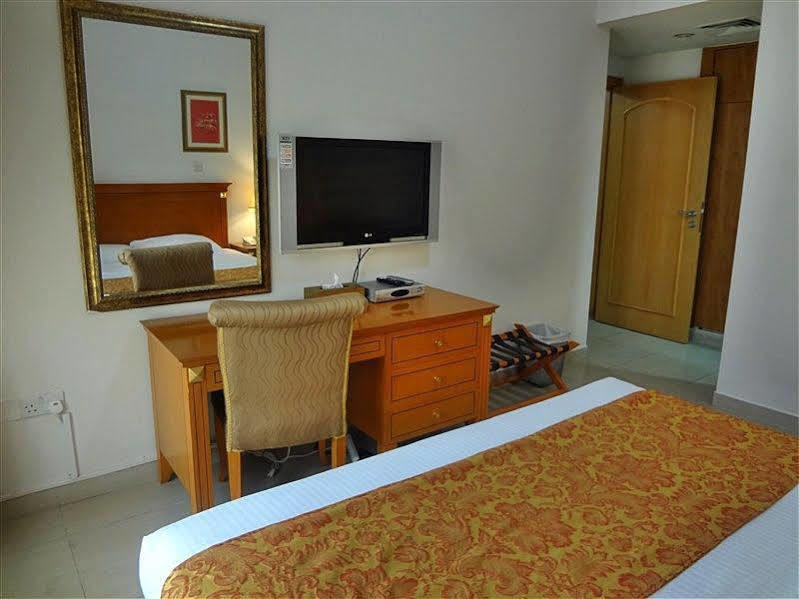Flamingo Hotel Apartments Abu Dhabi Bagian luar foto